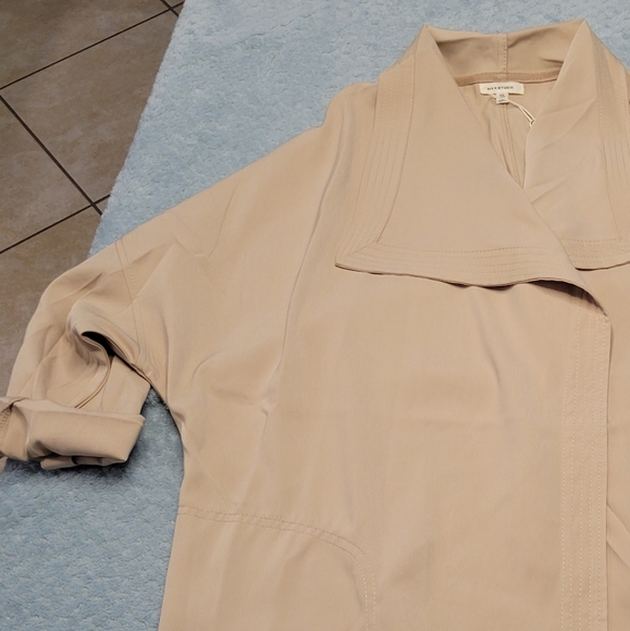 Max Studios Jacket/Cardigan - Picture 6 of 16